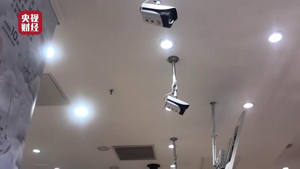 人臉識(shí)別攝像頭